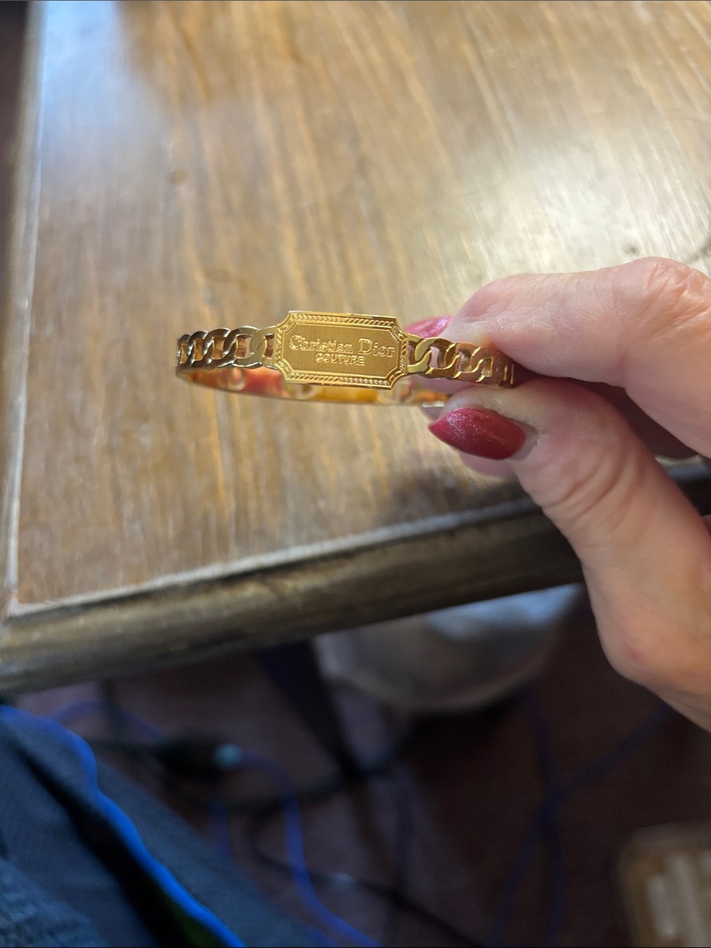 Beautiful gold bang